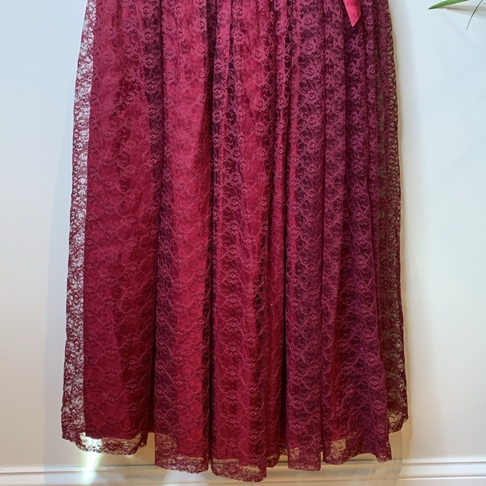 Vintage 70s 80s Crimson Lace Full Sweep Victorian Puff Sleeves Petticoat Gown S - Picture 15 of 17